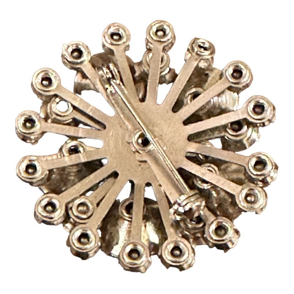 Vintage silver tone cluster pin brooch with multi-sized Rhinestones - Picture 7 of 14